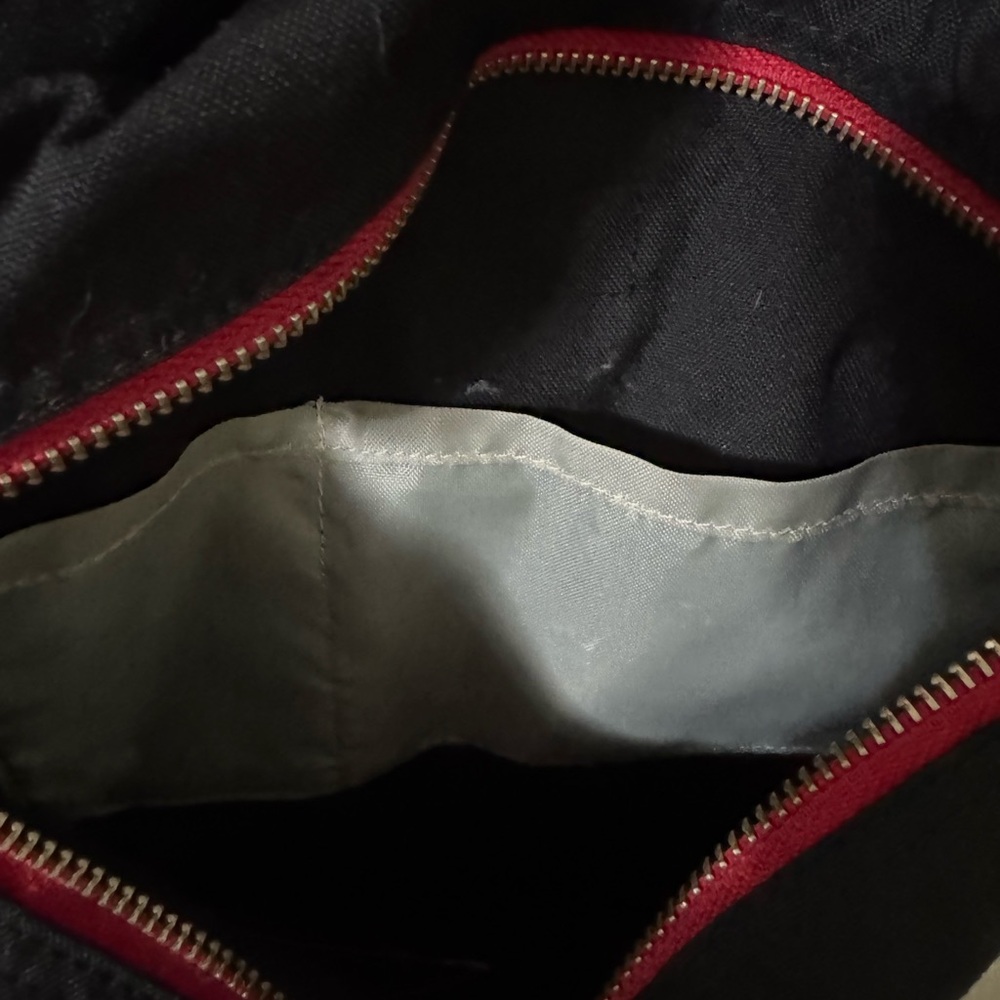 Classic Black Backpack with Red Zippers - Picture 2 of 4